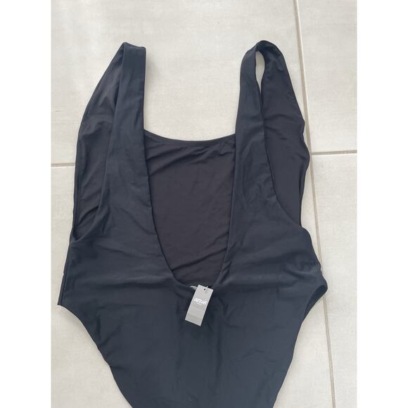 Aerie Swim One Piece High Cut Cheeky Low Back Swimwear - Picture 6 of 8